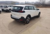 东风标致5008费用配置？东风标致suv 5008？