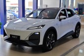 特斯拉新能源轿车，特斯拉新型能源汽车