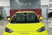 新能源电动汽车费用在8万元左右，8万内新能源