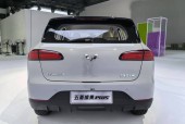 五菱电车费用？五菱电车费用及图片大全大面？
