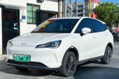 哪吒汽车最新款报价，哪吒汽车最新款报价及图片？