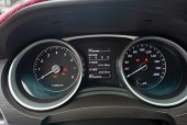 奥迪q7是汽油车吗，奥迪q7是轿车还是越野车