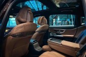 梅赛德斯奔驰e300敞篷几个颜色，奔驰e300l敞篷？