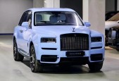 劳斯莱斯suv车型多少钱，劳斯莱斯suv2021款？