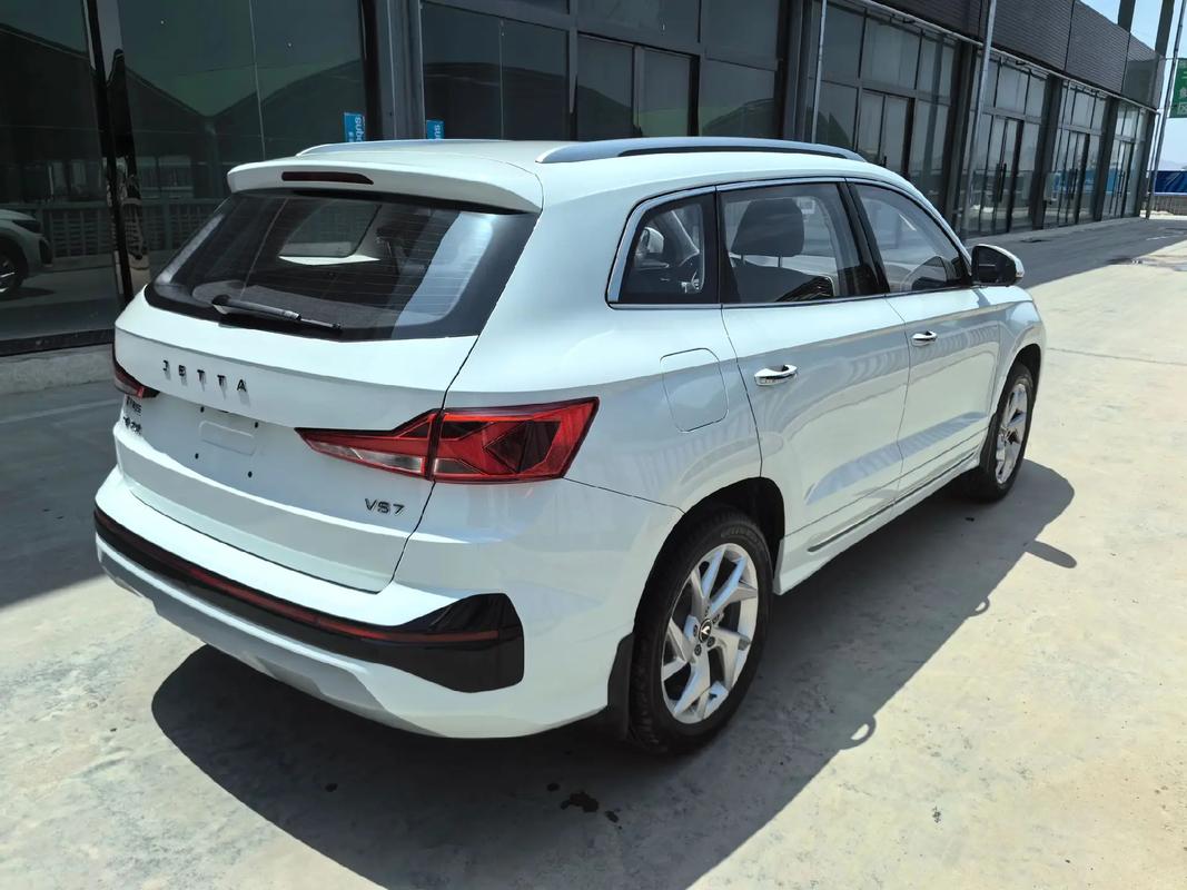 二手捷达vs7车费用？二手捷达vs7怎么样值得买吗？  第3张