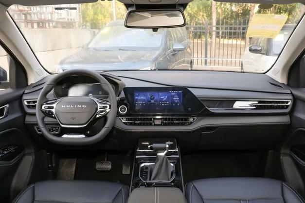 五菱凯捷2021新款费用六座商务车？五菱凯捷新款报价六座？  第2张
