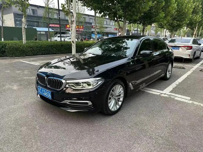 宝马1系开了一年贬值多少？宝马一系一年多少钱？  第1张