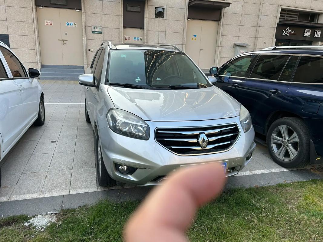 2018年的雷诺二手suv费用？雷诺轿车二手车费用？  第5张