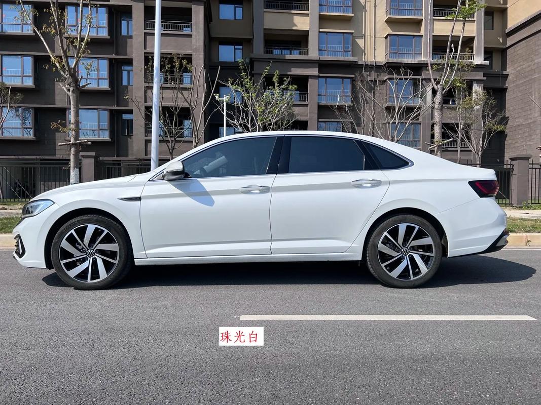 大众速腾金色是什么颜色的？大众速腾的金色是什么金？  第6张