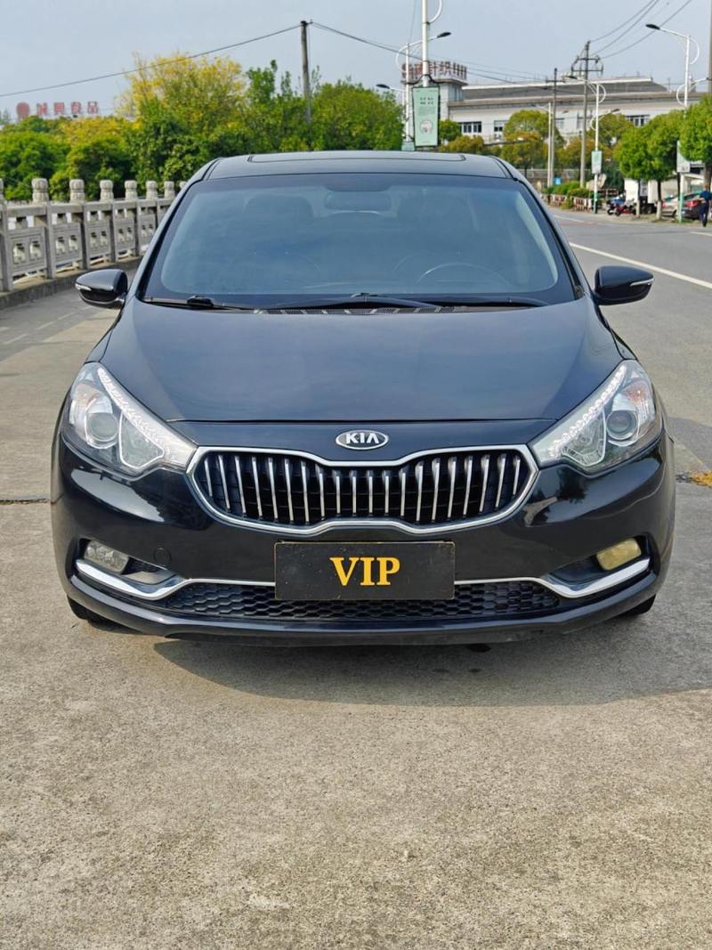 起亚k3六万多就能买到？起亚k3低配裸车6万5吗？  第3张