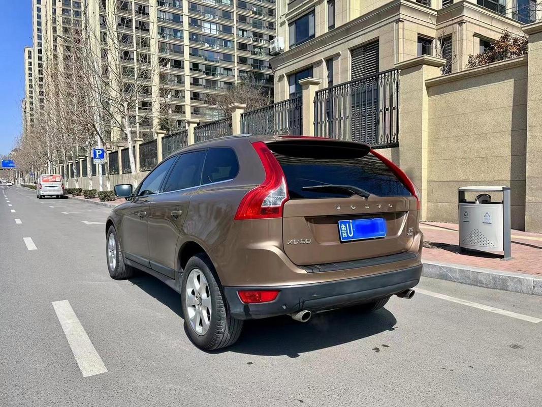 2022款沃尔沃xc60费用？最新款沃尔沃xc60费用？  第2张