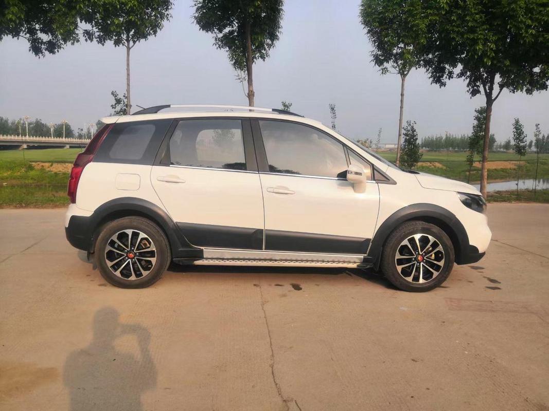 东风景逸x5轮胎费用？东风景逸x5轮胎费用多少？  第1张