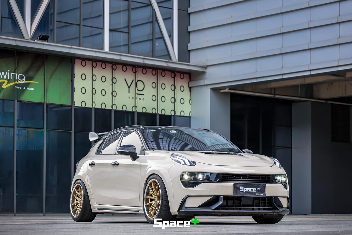 领克02hatchback油箱多少升，领克02油箱开关在哪？  第2张