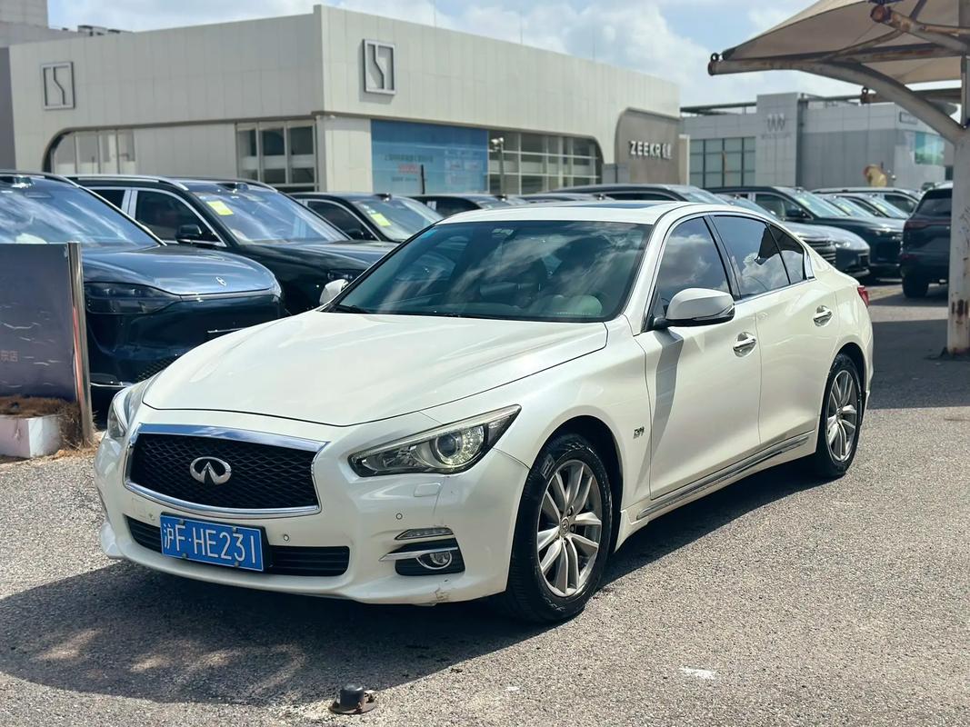 英菲尼迪q50l什么费用，英菲尼迪q50l多少钱一台  第2张