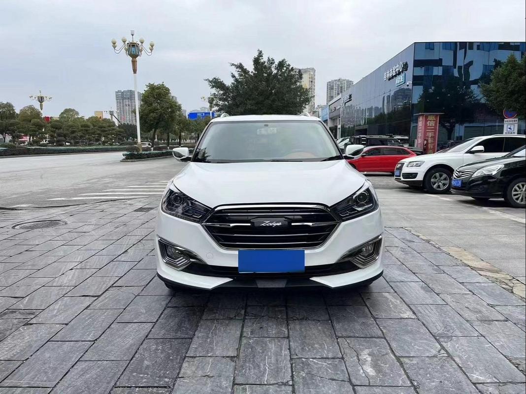 众泰t300多少钱自动挡，众泰t300自动挡多少钱一辆？  第4张