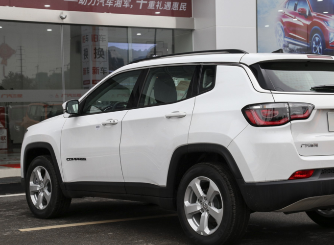 jeep指南者最新费用？jeep指南者费用表报价？  第3张