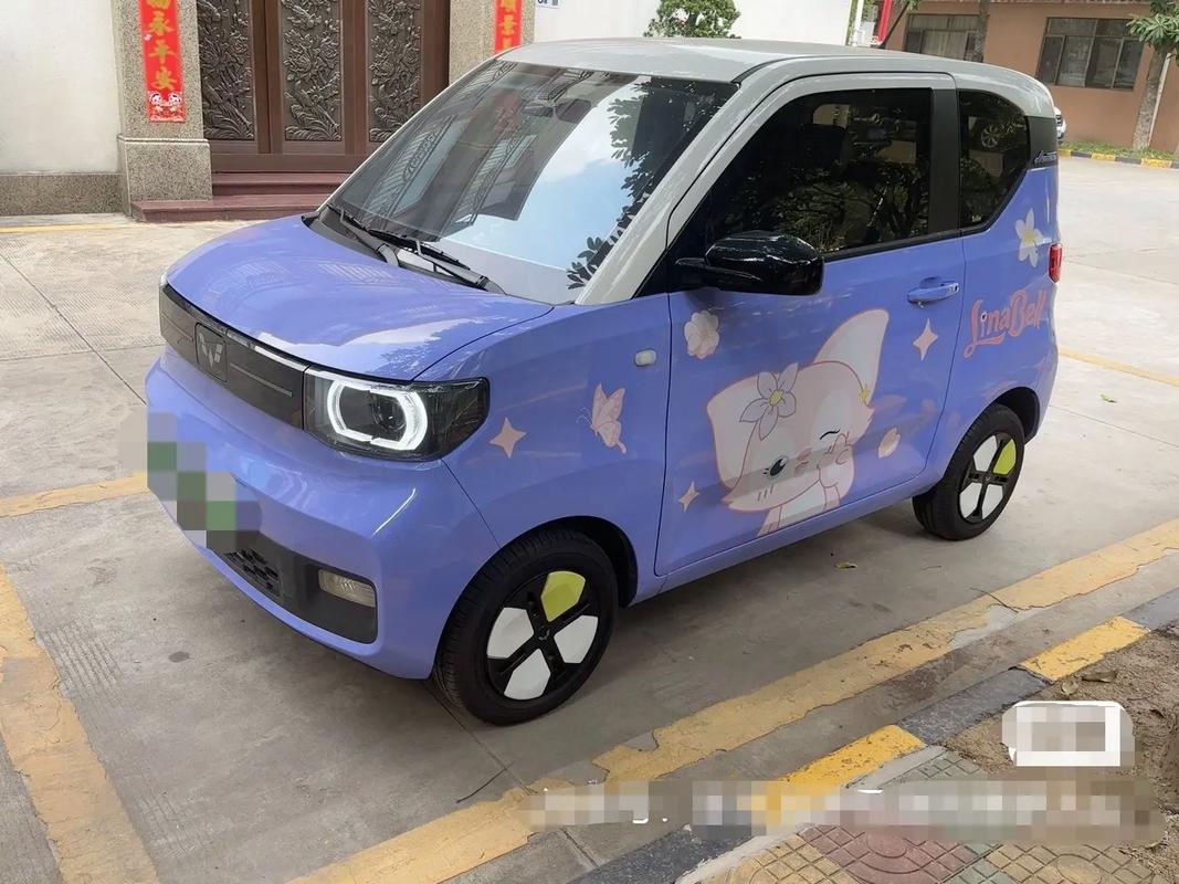 五菱宏光mini哪个颜色好看啊？五菱宏光mini啥颜色好看？  第4张