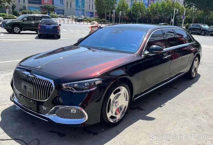 梅赛德斯奔驰s680费用？梅赛德斯奔驰s680图片？  第5张