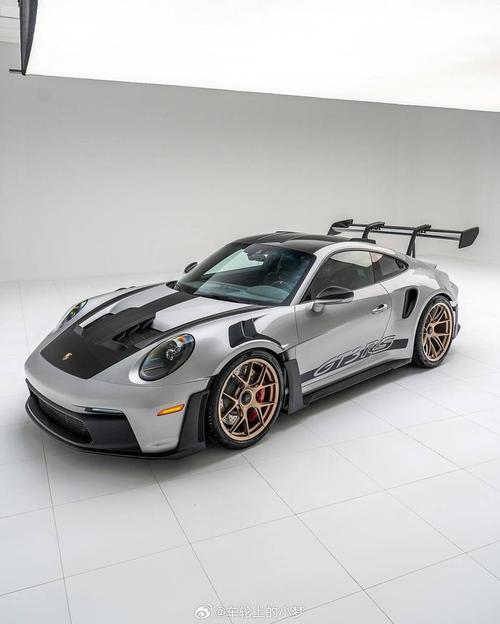 关于保时捷gt3报价一共多少钱的信息  第6张