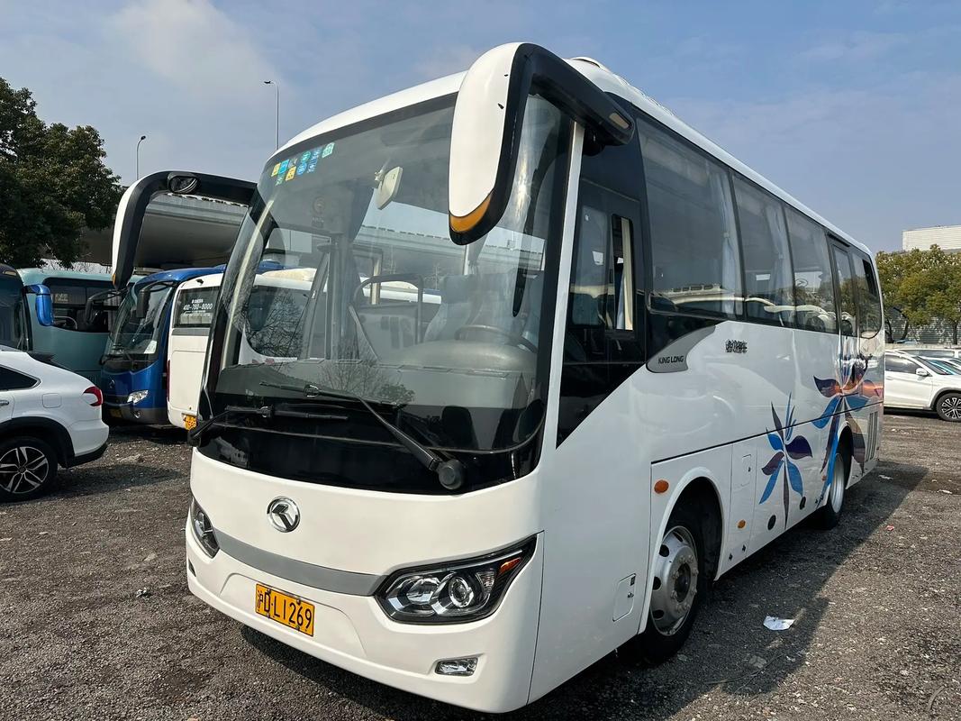 金龙客车50座价多少万，金龙50座大客车费用？  第5张
