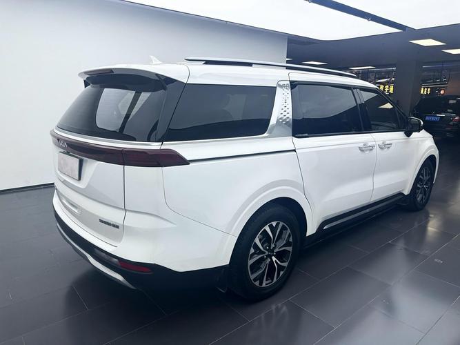 起亚嘉华商务车2021费用，起亚嘉华商务车图片？  第1张