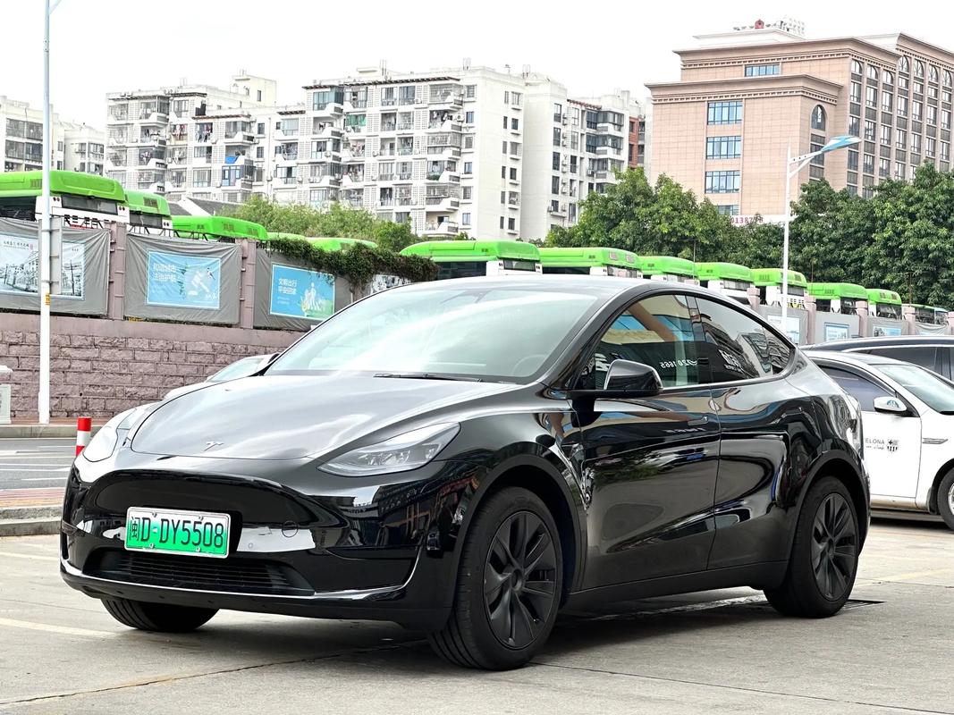 特斯拉modely二手费用？二手modely能卖多少钱？  第1张