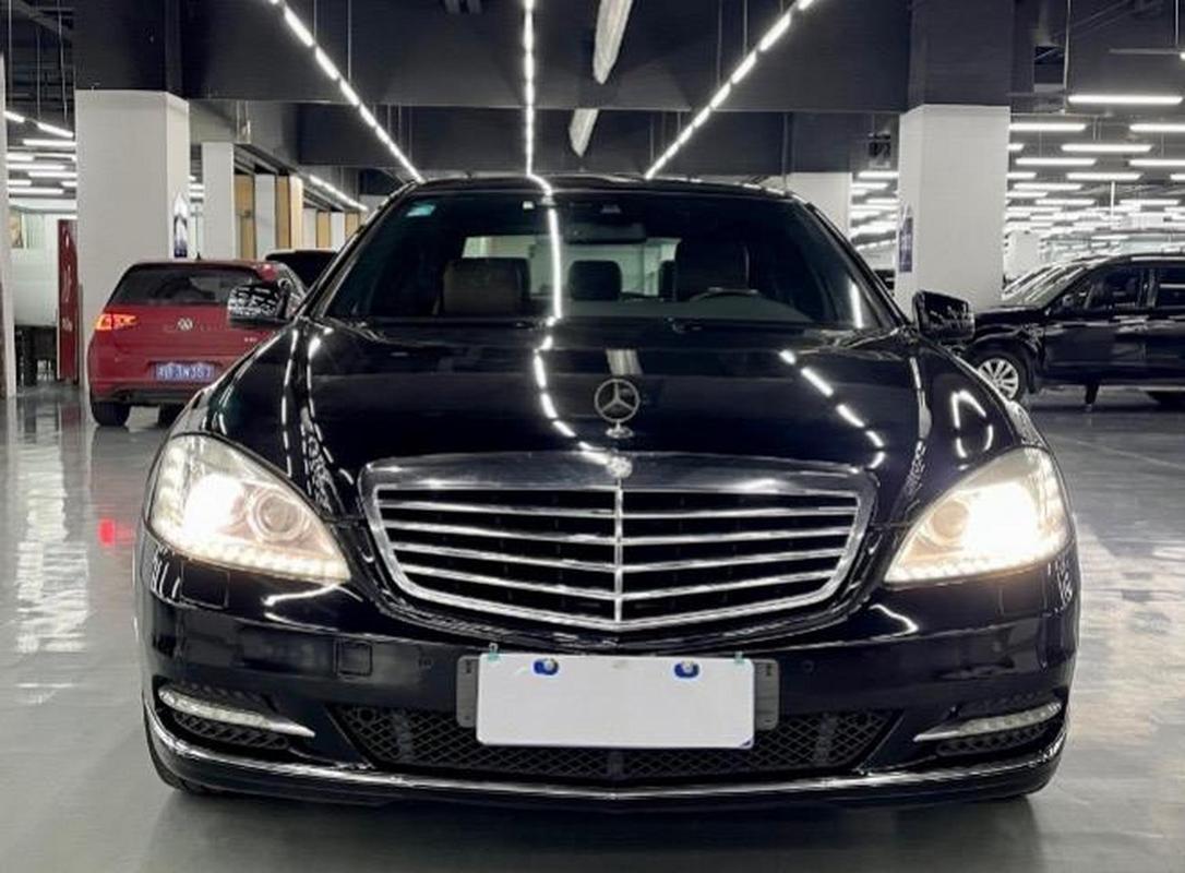 2020奔驰s300费用，奔驰s300l报价多少钱2020  第1张