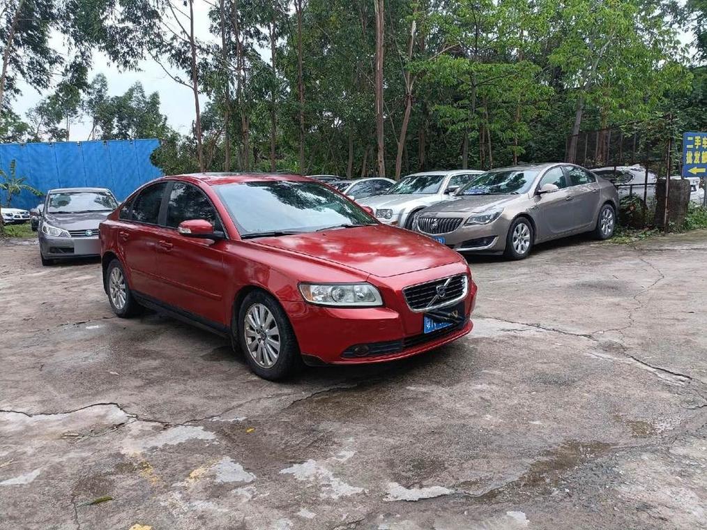 沃尔沃轿跑车型费用，沃尔沃轿车suv费用表？  第2张