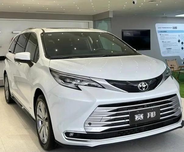 丰田5座商务车费用，丰田商务五座车  第5张