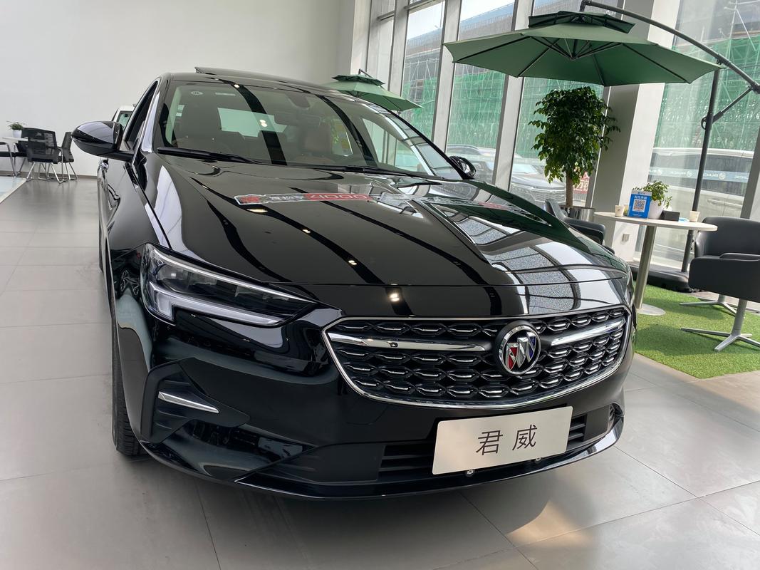 别克君威属于什么级别车型？别克君威是什么品牌的车？  第1张