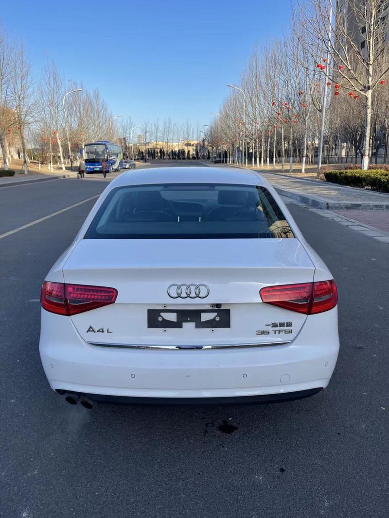 18年奥迪a4二手费用，18年奥迪a4l多少钱二手车？  第2张