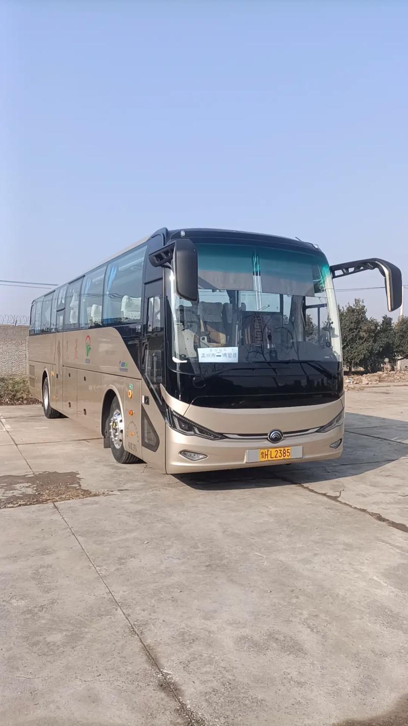 宇通客车37座费用是多少，30座宇通客车zk6798h费用表  第4张