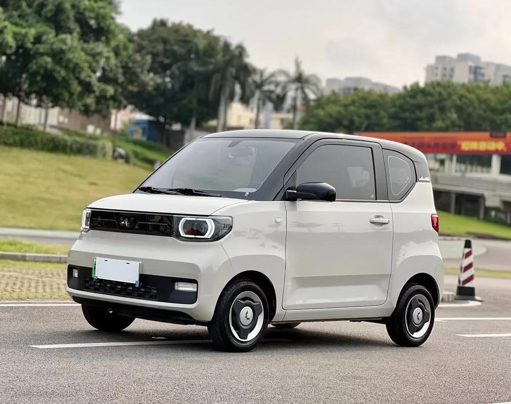 长春二手五菱宏光多少钱？吉林五菱宏光二手车？  第2张