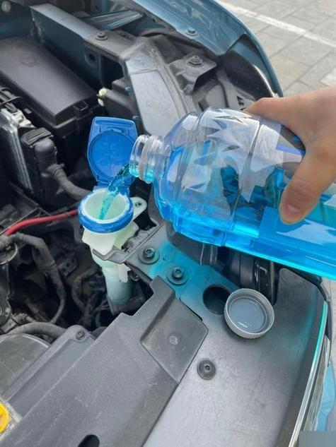 别克凯越hrv水箱放水怎么换，别克凯越水箱的水怎样放出来?视频？  第1张