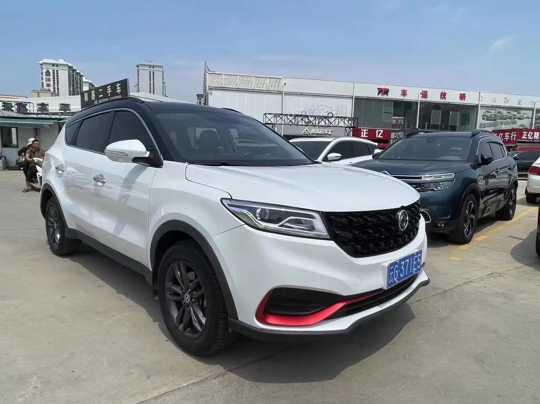 东风小康风光suv新580自动挡费用？东风小康风光ix5？  第2张