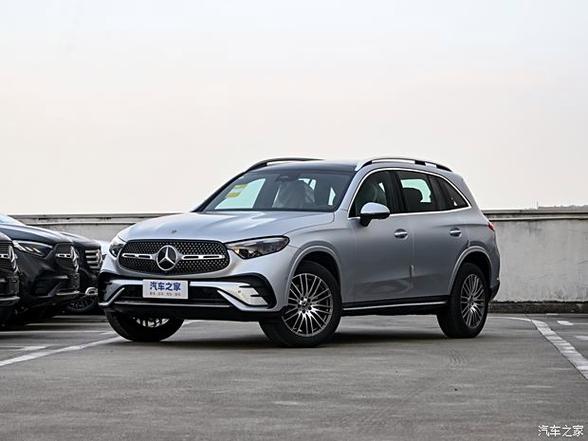 glc300l奔驰费用2023款新车，glc300奔驰最新款？  第4张