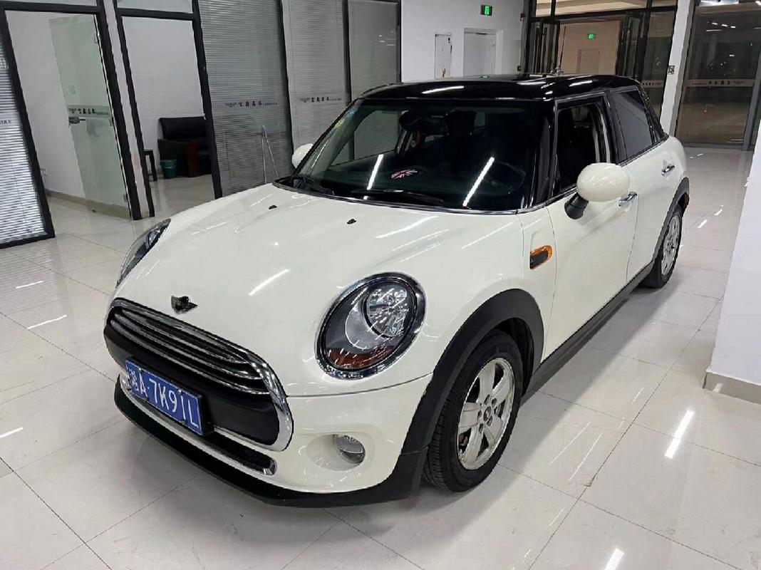 宝马mini系列费用和车型，宝马mini所有车型介绍  第4张