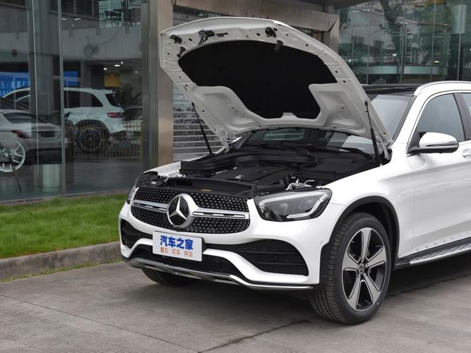 奔驰glc350最新费用2022款？奔驰glc350新车报价2021款图片？  第3张