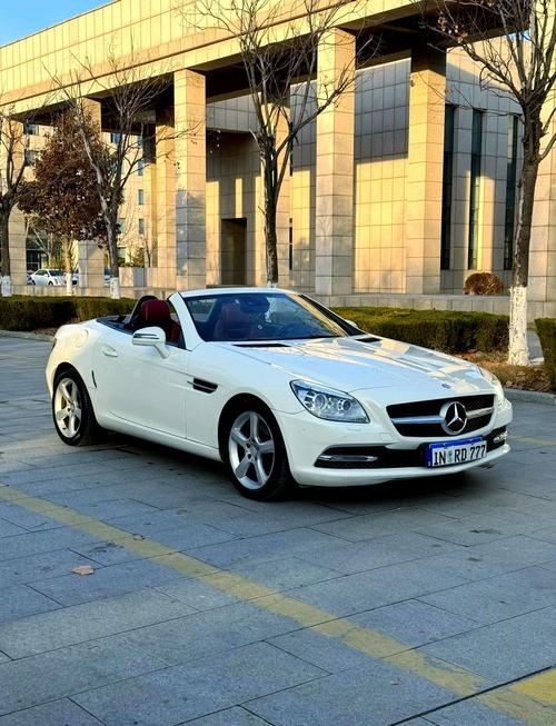 12款slk200奔驰费用，2012款奔驰slk200敞篷报价  第2张