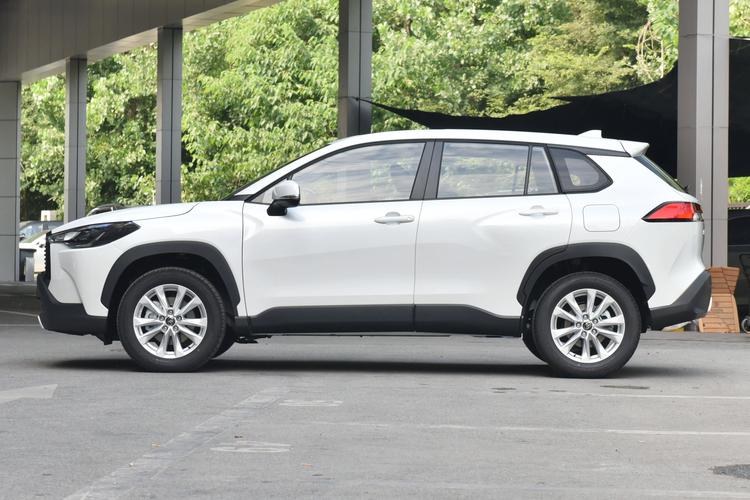 toyotacorollacross是什么车，corolla是丰田哪款hybrid？  第2张