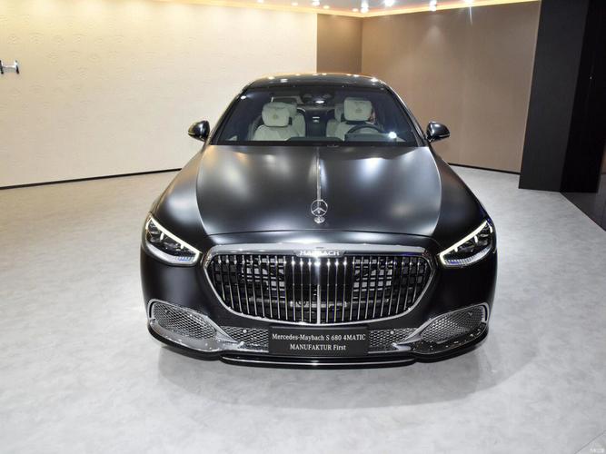 s680迈巴赫2023费用，迈巴赫最新款s680多少钱？  第5张