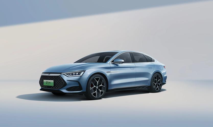 比亚迪最新款轿车2020费用，2020比亚迪新款车型报价  第1张