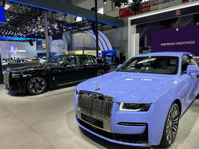 劳斯莱斯限量版车型及费用，劳斯莱斯限量版车型及费用表？  第3张