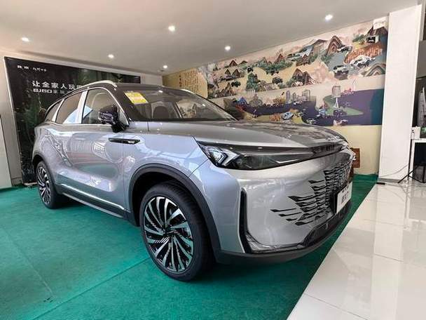 北汽x72020年车能卖多少钱？北汽x7比较高优惠价？  第5张