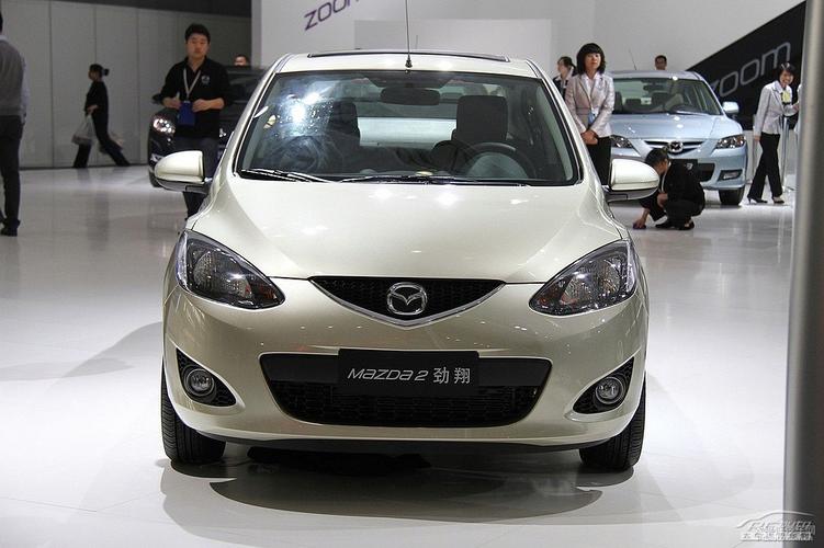 马自达2劲翔为什么停产，马自达 2劲翔 2011款 15 自动 豪华型  第5张