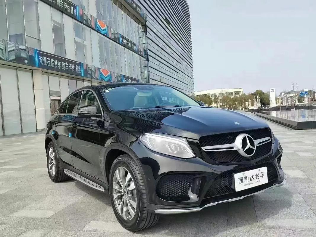 gle400奔驰费用2017款？gle400奔驰最新报价2018款？  第4张