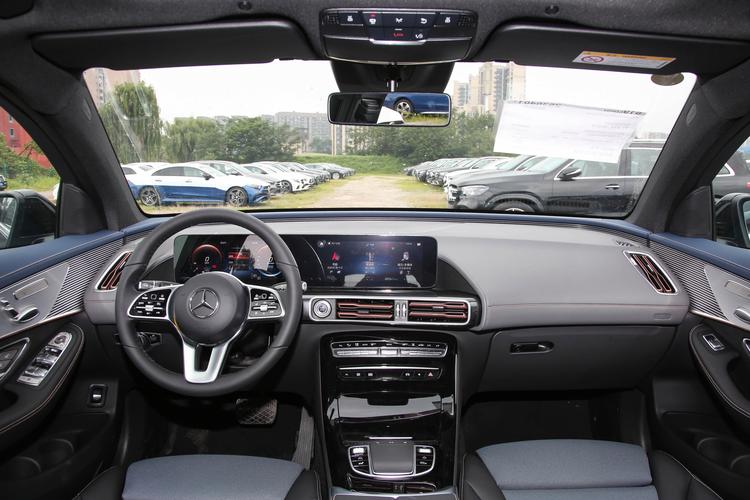 奔驰suv7座车型最新款费用，奔驰suv7座报价？  第1张