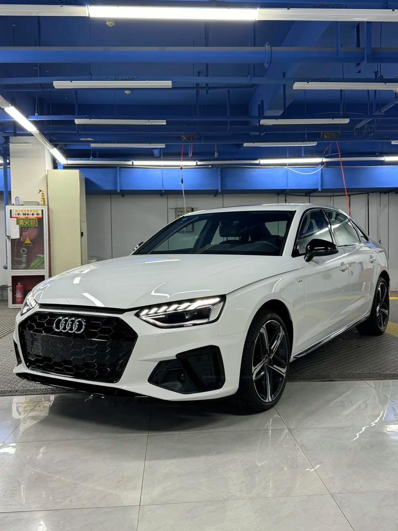 2018款奥迪a4新车多少钱？2018奥迪a4l20t费用？  第7张
