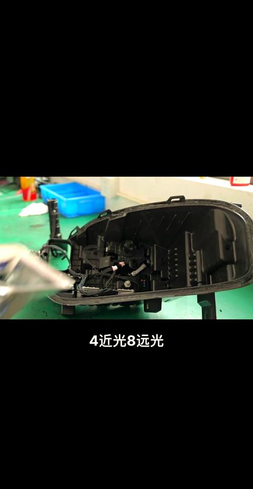 吉利缤瑞的自动大灯怎么用？吉利缤瑞汽车灯光使用教学视频？  第4张