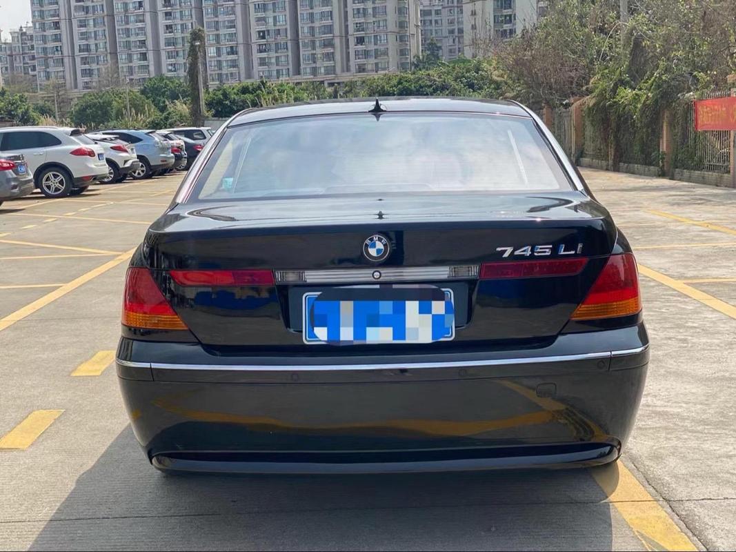 老款宝马745参数，老款宝马745多大排量  第1张